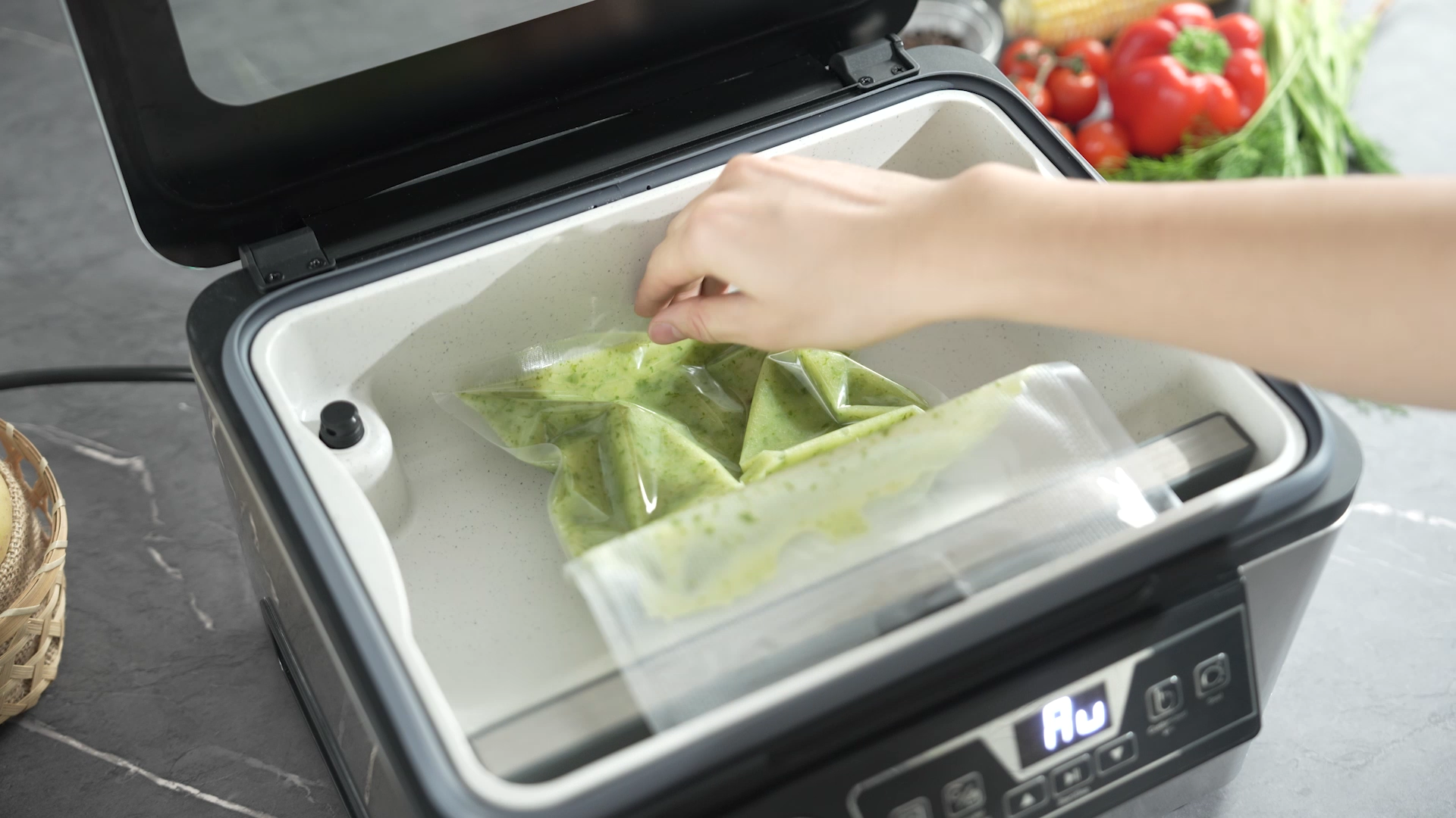 V512 chammber vacuum sealer